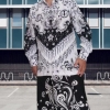 Sarung-Fashion Warisan Budaya Indonesia
