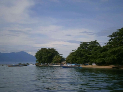 Pengalaman Mencoba Olahraga Air Ekstrem Scuba Diving di Taman Nasional Laut Bunaken