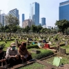 Punya Keluarga yang Dimakamkan di Jakarta? Jangan Lupa Izin Perpanjangan