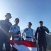 Taklukkan Gunung Tertinggi Se-Jateng, 4 ASN Rutan Banjarnegara Kibarkan Bendera Merah Putih di Puncak Gunung Slamet