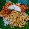 Kuliner Nasi Jinggo yang Wajib Dicoba Saat ke Bali