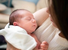 Ketika Pilihan Harus Menggunakan Breastfeeding Set