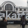 Senja di Stasiun Jakarta Kota