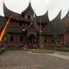 Istana Basa Pagaruyung Memiliki Sejarah yang Panjang (2)