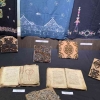 Iluminasi Manuskrip pada Produk dan Kain Minangkabau yang Bermotif Batik