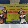 Gelar Festival Literasi, Taman Bacaan di Kaki Gunung Salak Bogor Geliatkan Membaca Buku