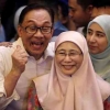 Lewat Perjalanan Panjang dan Berliku Dengan Dibantu Istri dan Anaknya,  Akhirnya Anwar Ibrahim Menjadi PM Malaysia