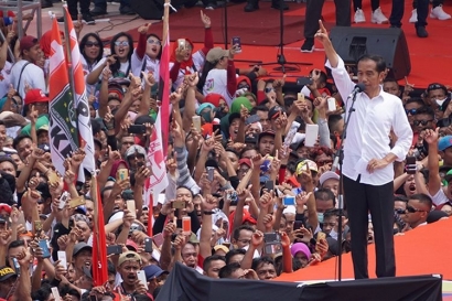 Relawan Jokowi Show Force untuk Tidak Ketinggal Kapal