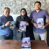 Launching Buku Hafnidar Perempuan Aceh Menerjang Badai, Berjuang Selamat dari Tsunami