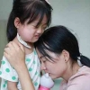 Gadis Kecil Merajuk Pada Ibunya