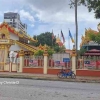 Burmese Dhammikarama Temple dengan "Giant Buddha" Keemasan Mewah di Pulau Tikus