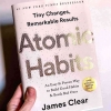 Review Buku Atomic Habits, Pengen Sukses tapi Bertahan dengan Kebiasaan Buruk