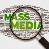Dua Perbedaan Esensial Antara Media Massa dan Media Sosial