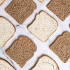Roti Tawar Putih vs Roti Gandum, Mana yang Lebih Baik?