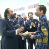 Jokowi dan Surya Paloh Bertemu, Dengan atau Tanpa Pelukan?