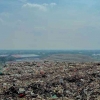 Gunung Sampah Bantar Gebang, Apa Saja dari Kaki hingga Puncaknya?