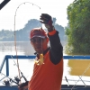Potret Memancing di Sungai Kampar, Riau, Strike Terus!