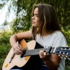 Tips Mempelajari Gitar Secara Otodidak