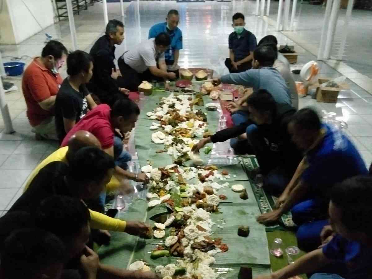 Makan Berjama'ah