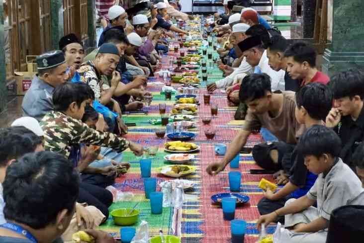 Larangan ASN Gelar Bukber, Semua Gara-gara Mario