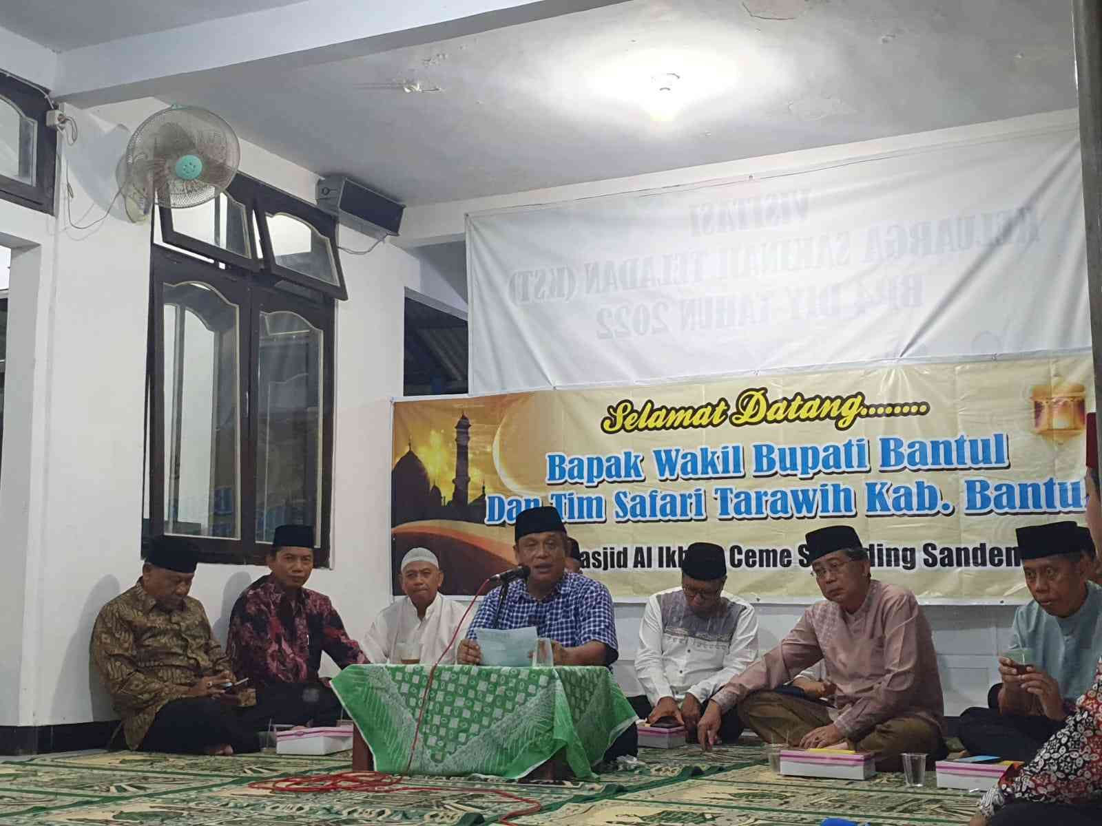 Wakil Bupati Bantul Safari Tarawih di Ceme