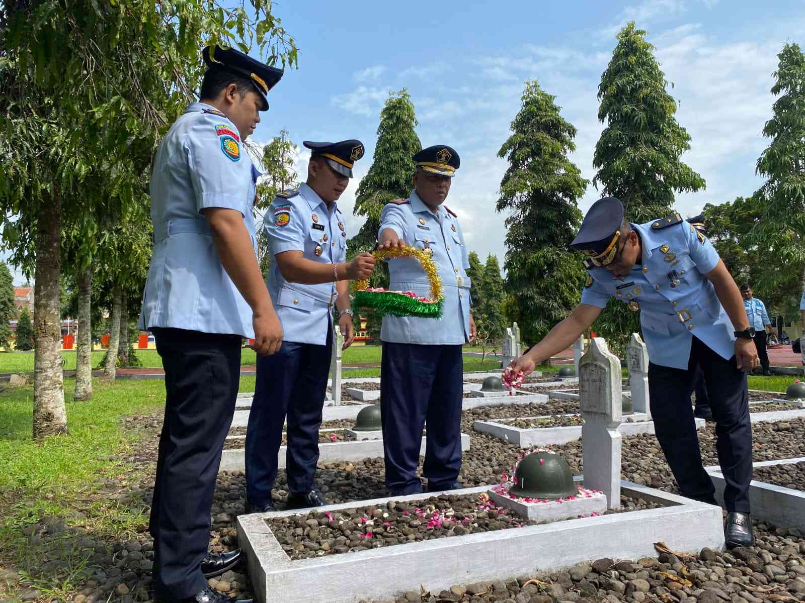 Peringati Hbp Ke 59 Rutan Purbalingga Ziarah Ke Taman Makam Pahlawan