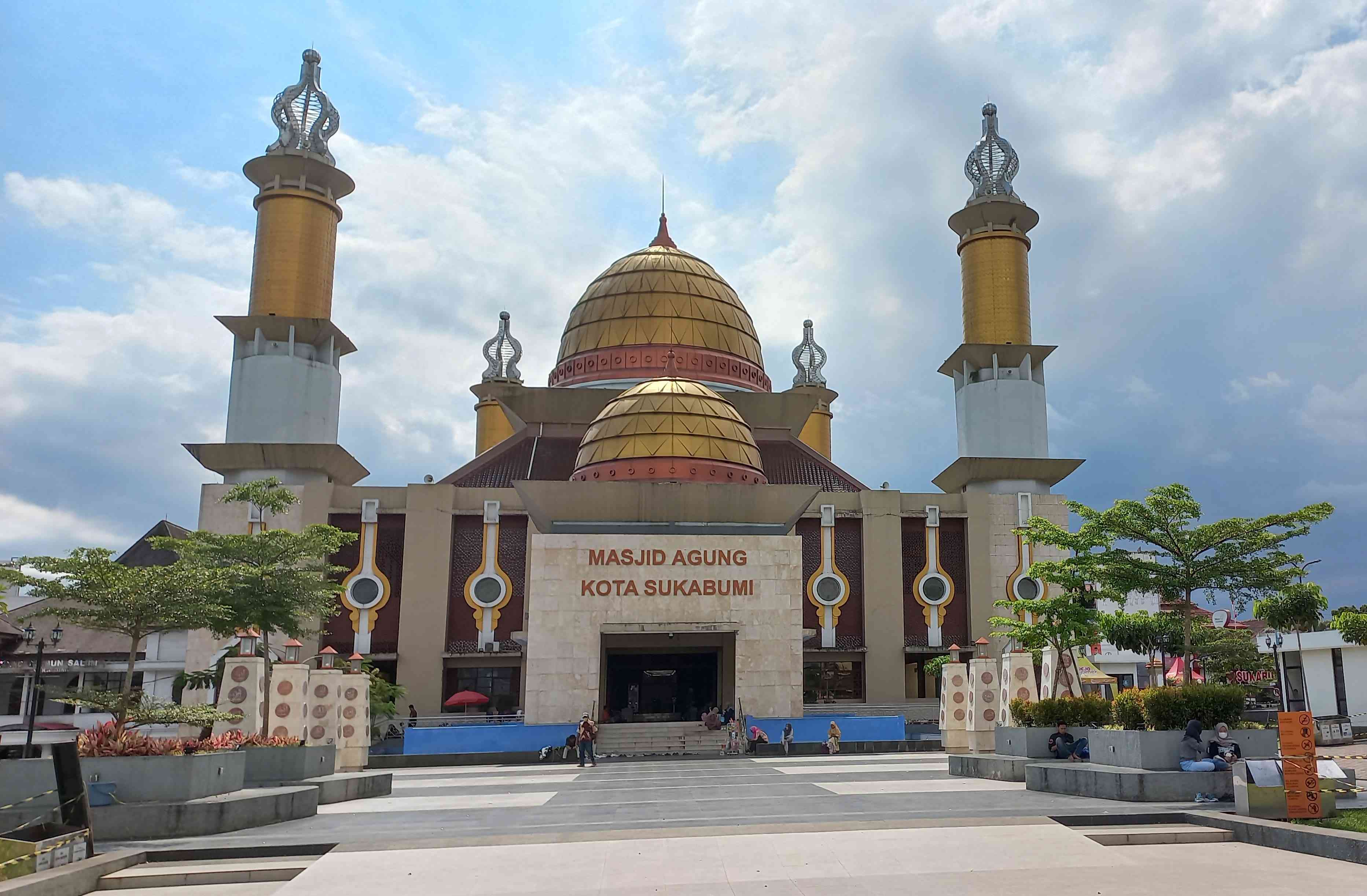 Wisata Religi Masjid Agung Kota Sukabumi, Bukan Sekadar Tempat Ibadah