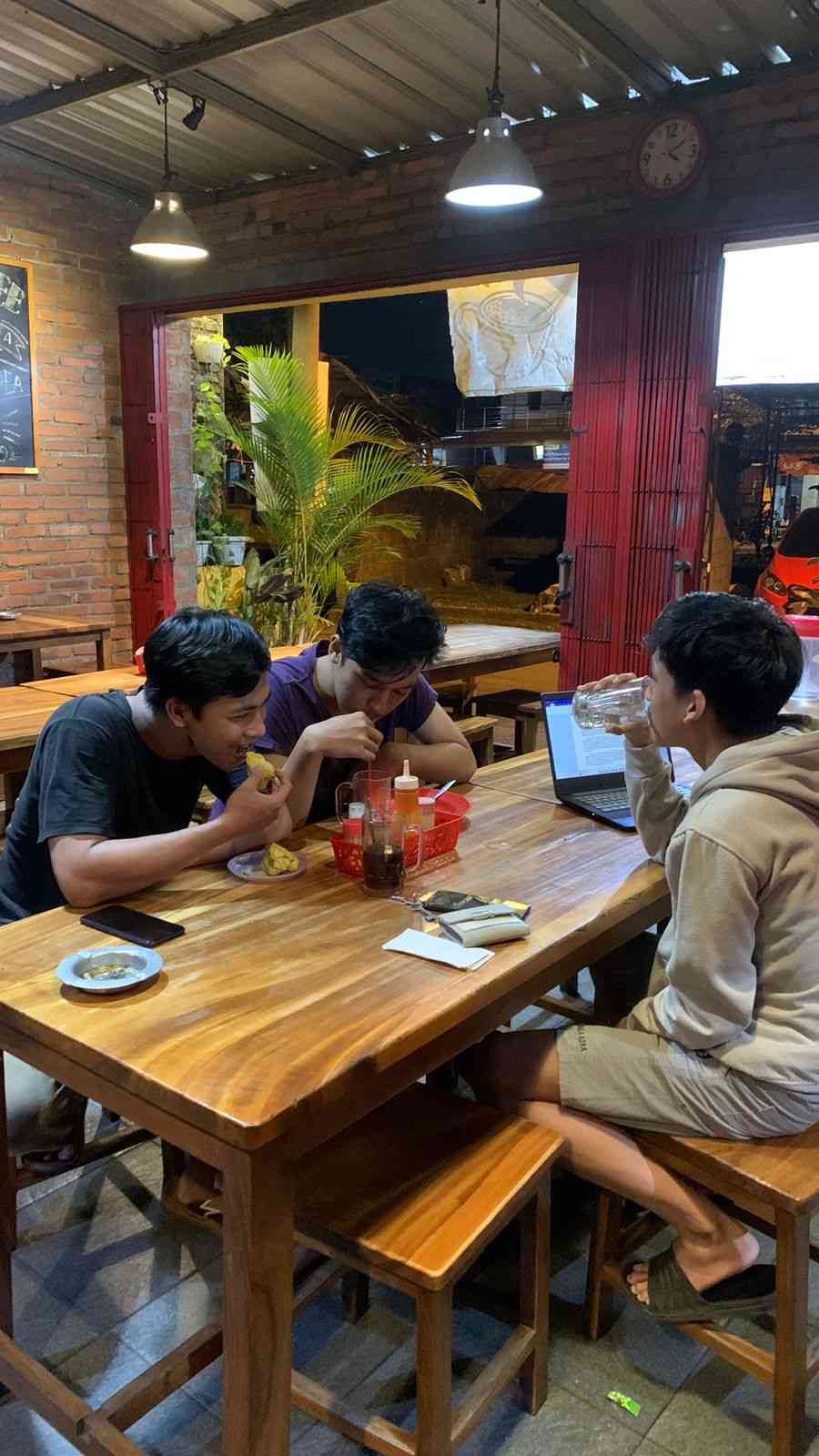 Sahur Bersama di Bulan Suci Ramadhan