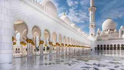 Masjid Termegah Didunia, Referensi Wisata Agar Ibadah Lebih Khusyuk dan Nyaman!