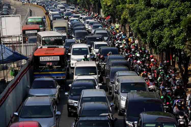 Macet Bulan Puasa & Lebaran Makin Parah, Apa Iya Urusan Perut?