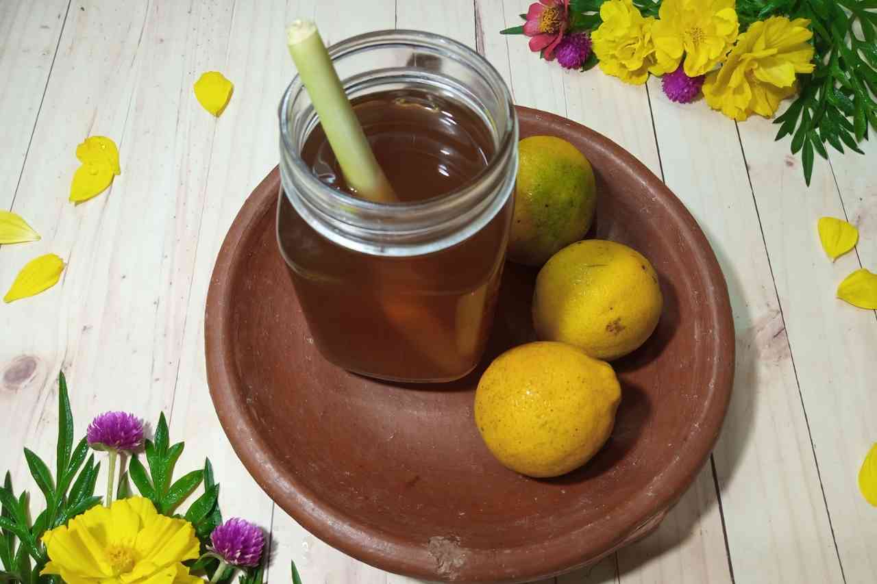 Berbuka dengan Teh Serai Madu Lemon, Minuman Penghalau Flu dan Masuk Angin