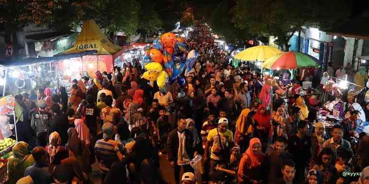 Tradisi Malam Selawe yang Selalu Dinantikan