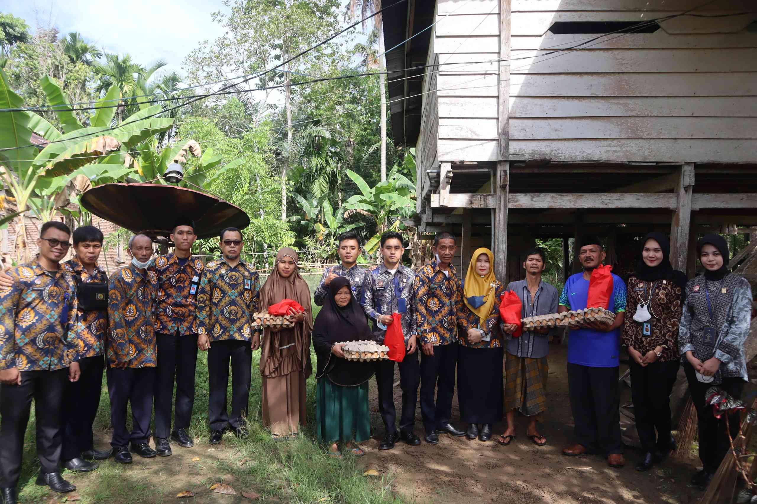 Berbagi Kebahagiaan di Bulan Suci Ramadhan dan Sekaligus Peringati HBP Ke-59, Lapas Polewali Gelar Bakti Sosial