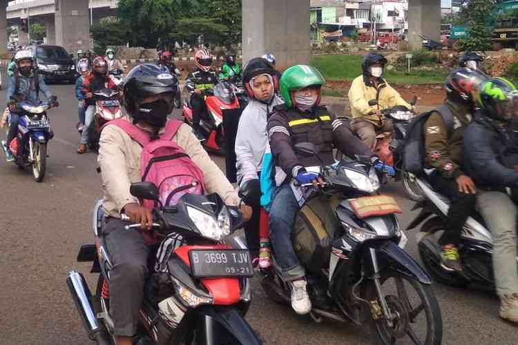 Mau Aman dan Nyaman Mudik dengan Sepeda Motor Ini Tipsnya