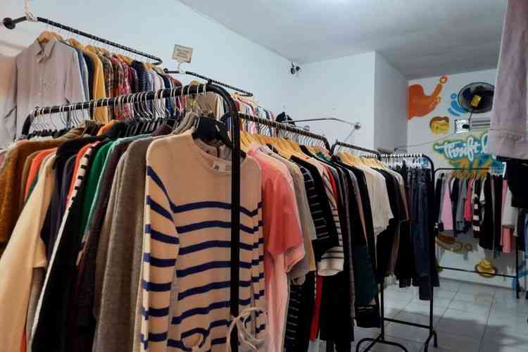 Bila Dilarang Thrifting, Temukan 4 Alternatif Inspirasi Baju Lebaran