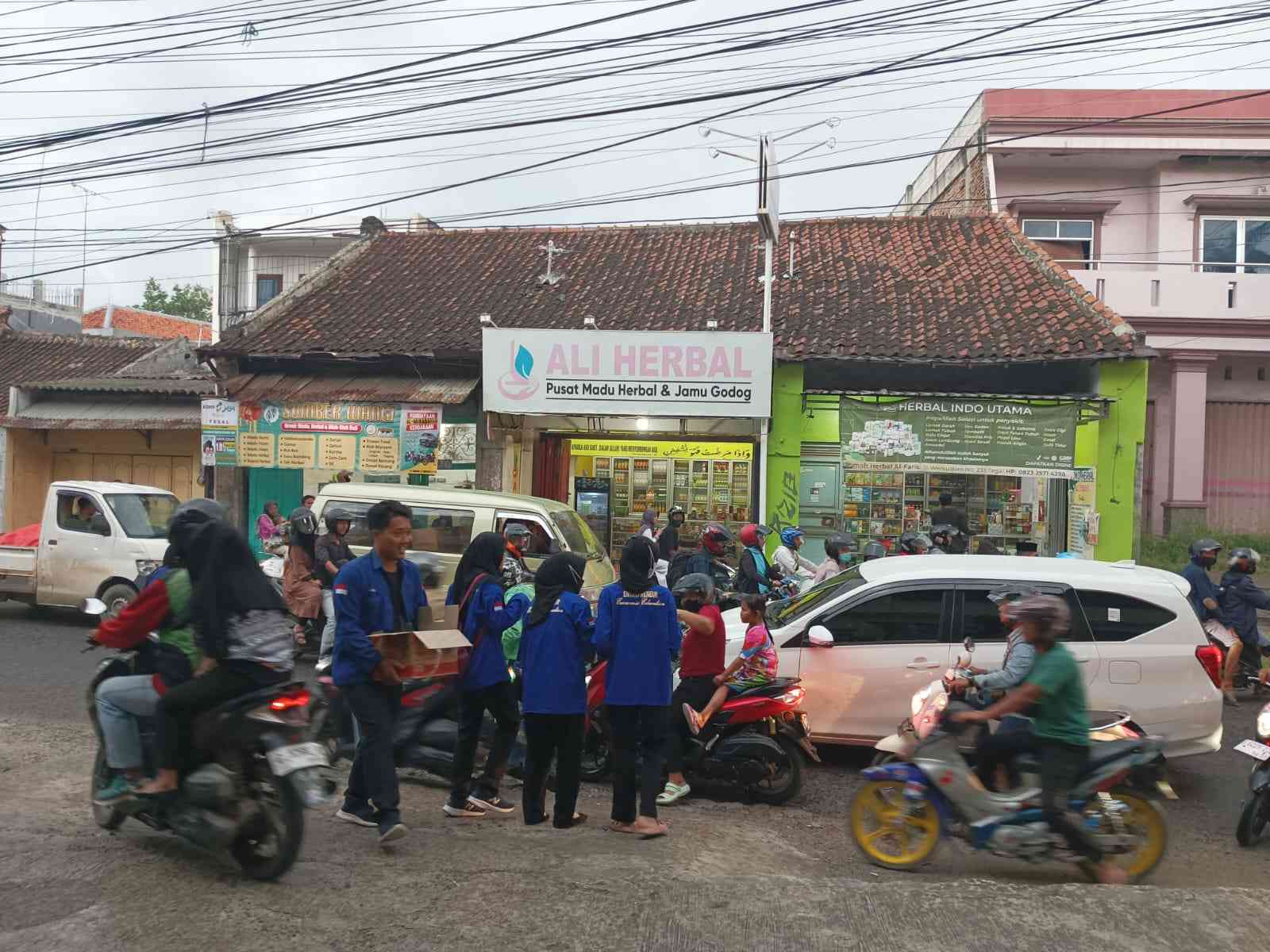 Indahnya Berbagi Bersama di Bulan Suci Ramadhan