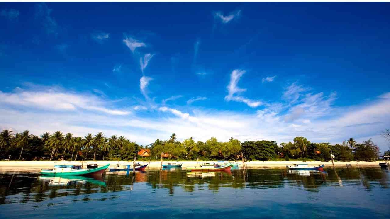 Pulau Belitung Kampung Halamanku