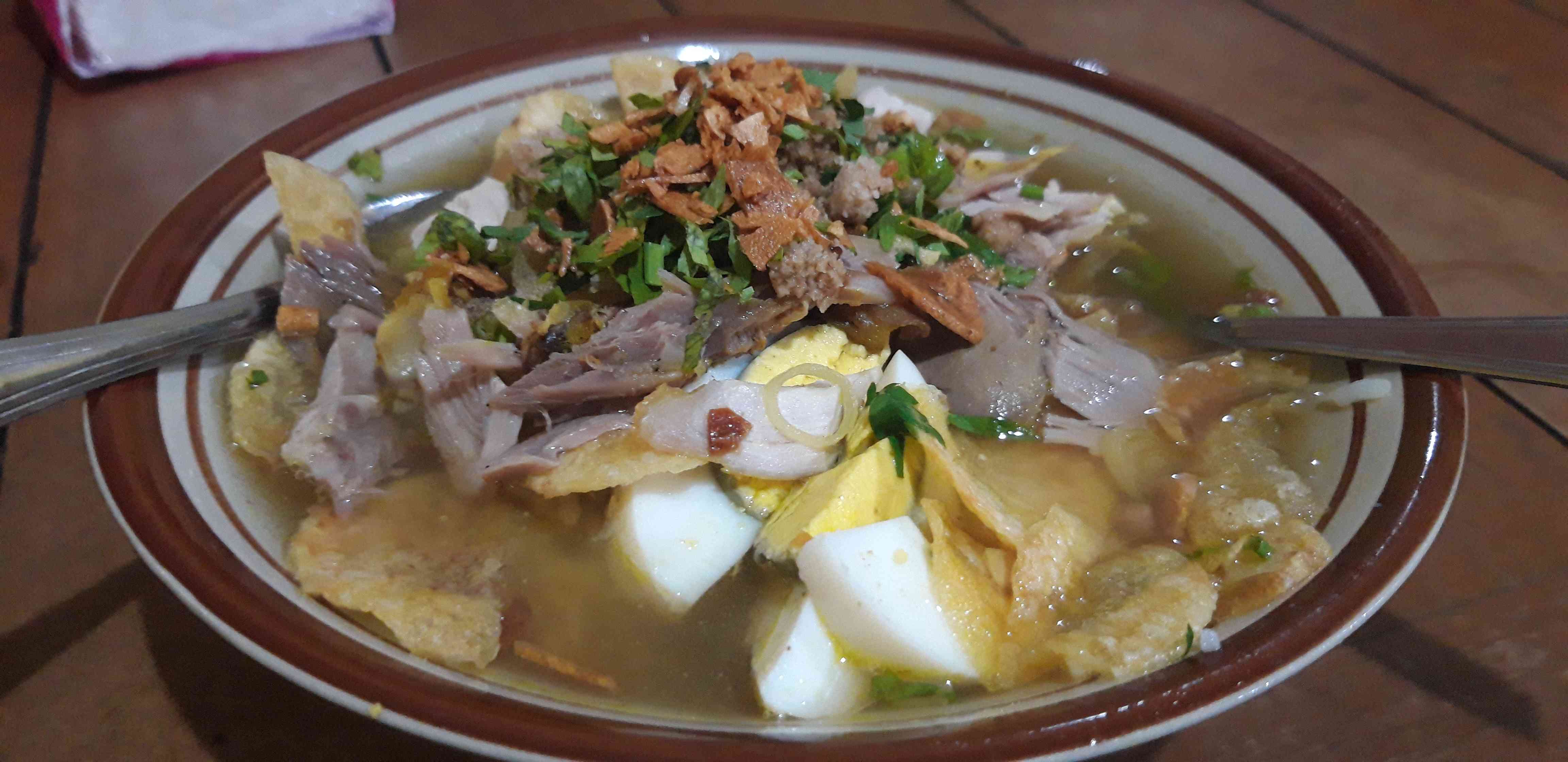 Soto Ayam Kampung Buber Usai Gerhana Matahari