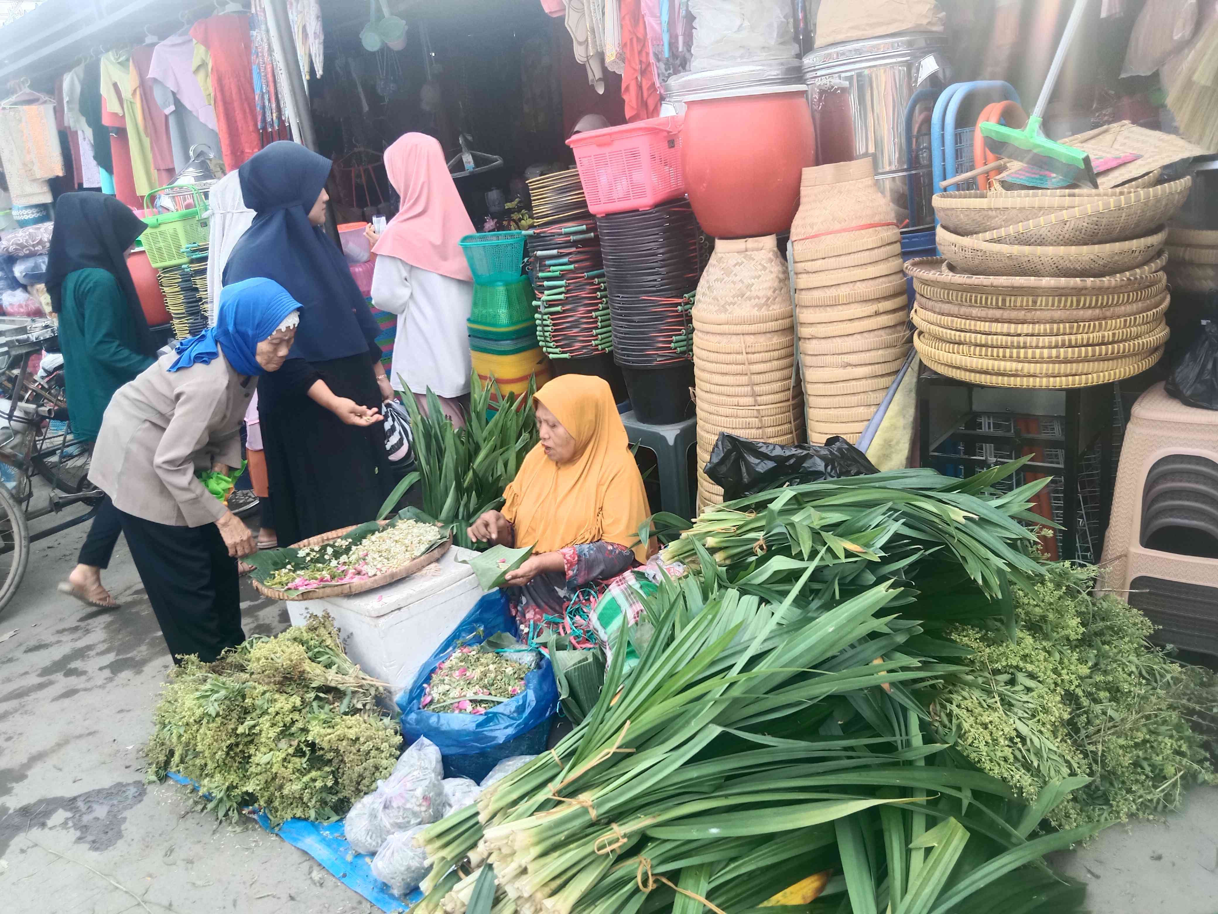 Prepegan, Pasar Dadakan Menjelang Lebaran