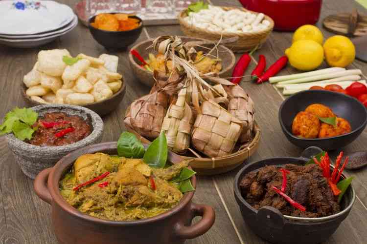 Makan Teratur dengan Takaran Terukur agar Tidak Tersungkur Seusai Lebaran