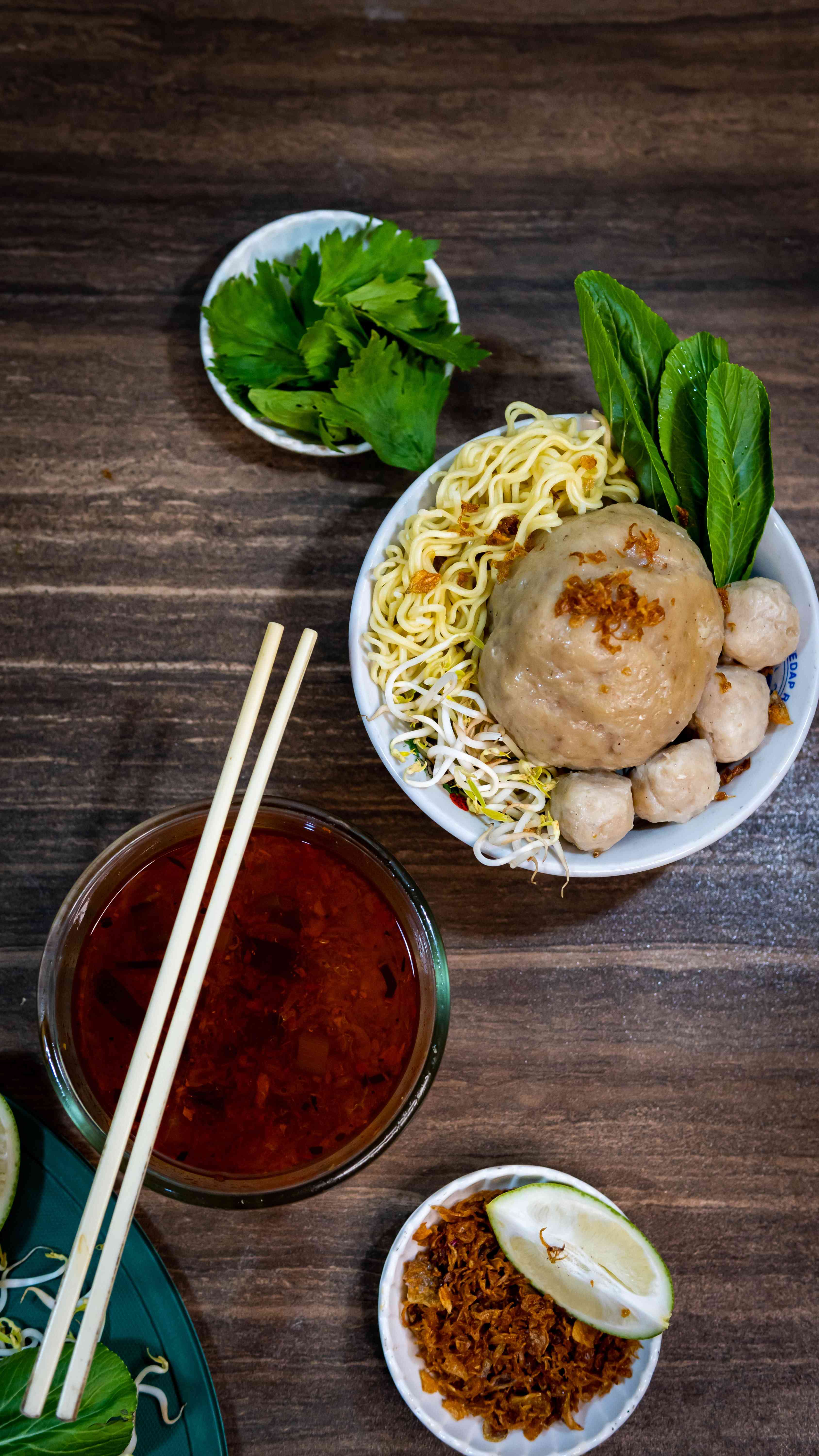 Perhatikan Halal dan Thoyyibnya Bakso Favorit Kita