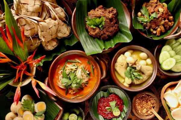 Kuliner Khas Tiap Daerah yang Wajib Dijelajahi saat Lebaran