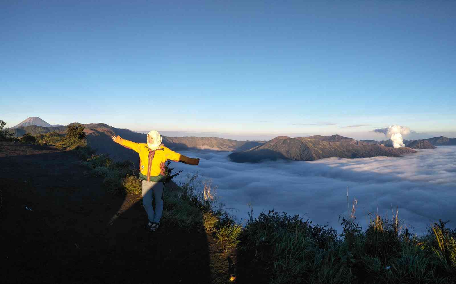 Eksotisme Puncak B-29 Nikmati Kemegahan Alam Indonesia dari Puncak Para Dewa