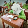Siswa MTsN 2 Bantul Gunakan Gawai untuk Assessment Madrasah