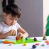 Mengembangkan Kreatifitas Anak Menggunakan Media Lilin Mainan
