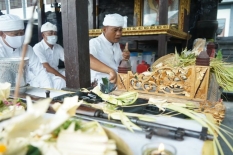 Tumpek Landep, Pemberkatan pada Benda Tajam dan Armada di Bali