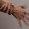 Alien Hand Syndrome: Ketika Tangan Menjadi "Asing"