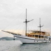 Kapal Phinisi Arungi Kepulauan Riau