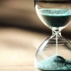 Mengurai Makna Waktu: Kehidupan dalam Perspektif yang Berbeda-Beda