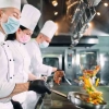 Mengapa Chef di Resto - Hotel Dibayar Mahal?